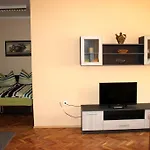 Veva - Magánszálláshely * Eger