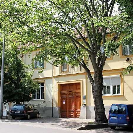 Veva - Magánszálláshely Eger