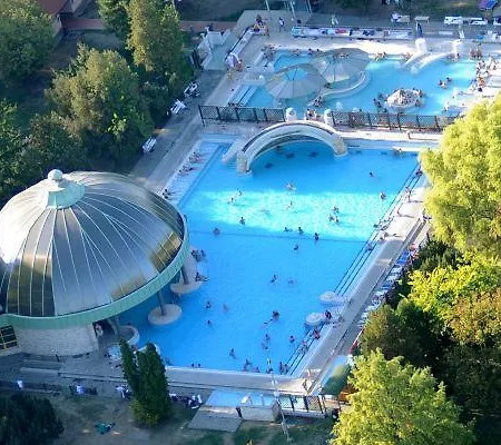 公寓 Veva - Maganszallashely 埃格尔